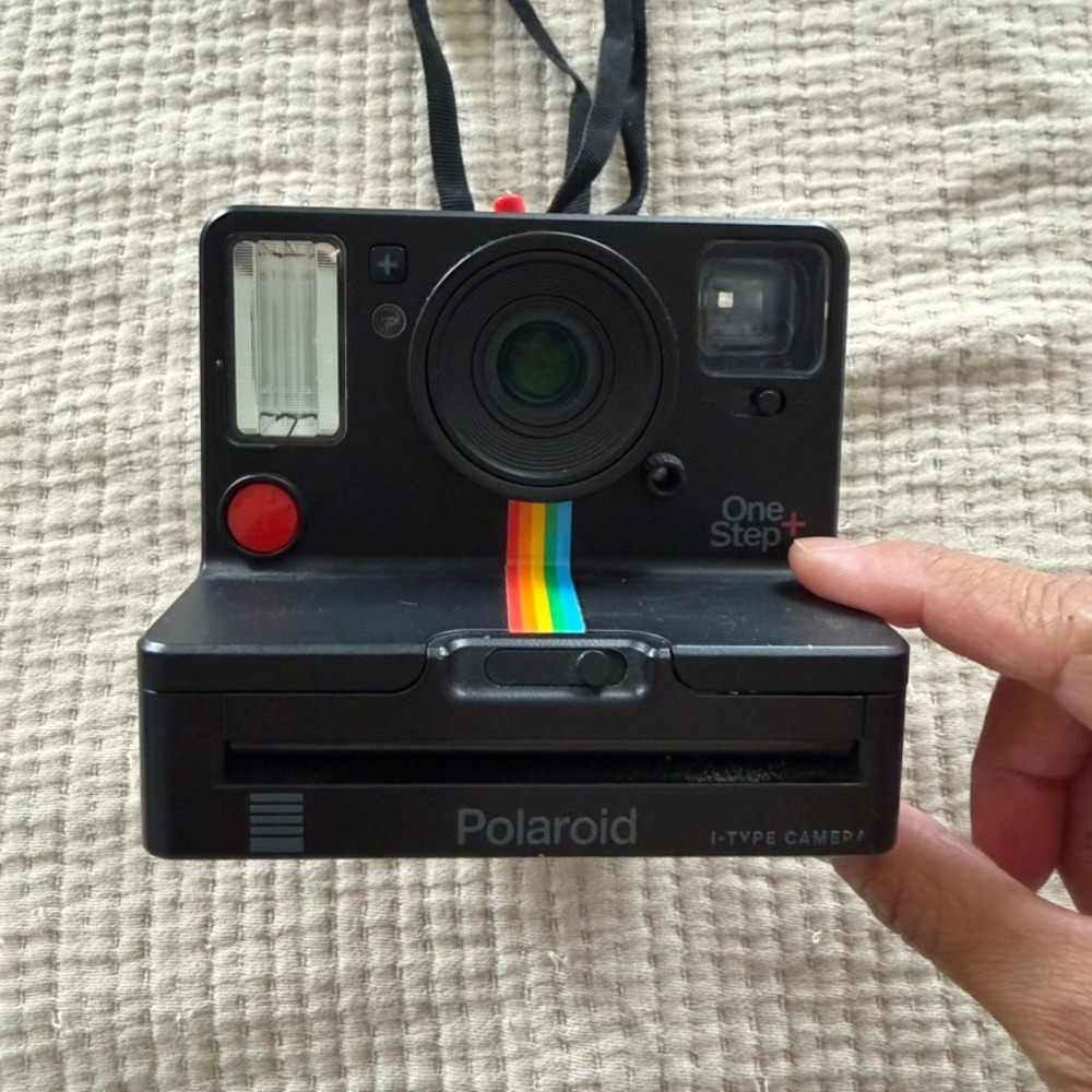 Polaroid OneStep+ Instant Camera Black Bluetooth I-Type